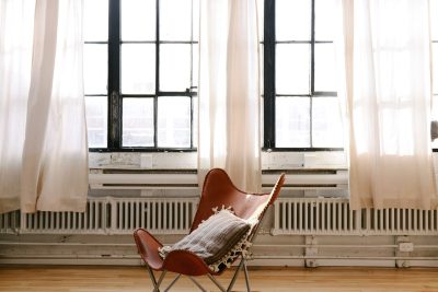Leather-Clad Leisure Chair Leather-Clad Leisure Chair